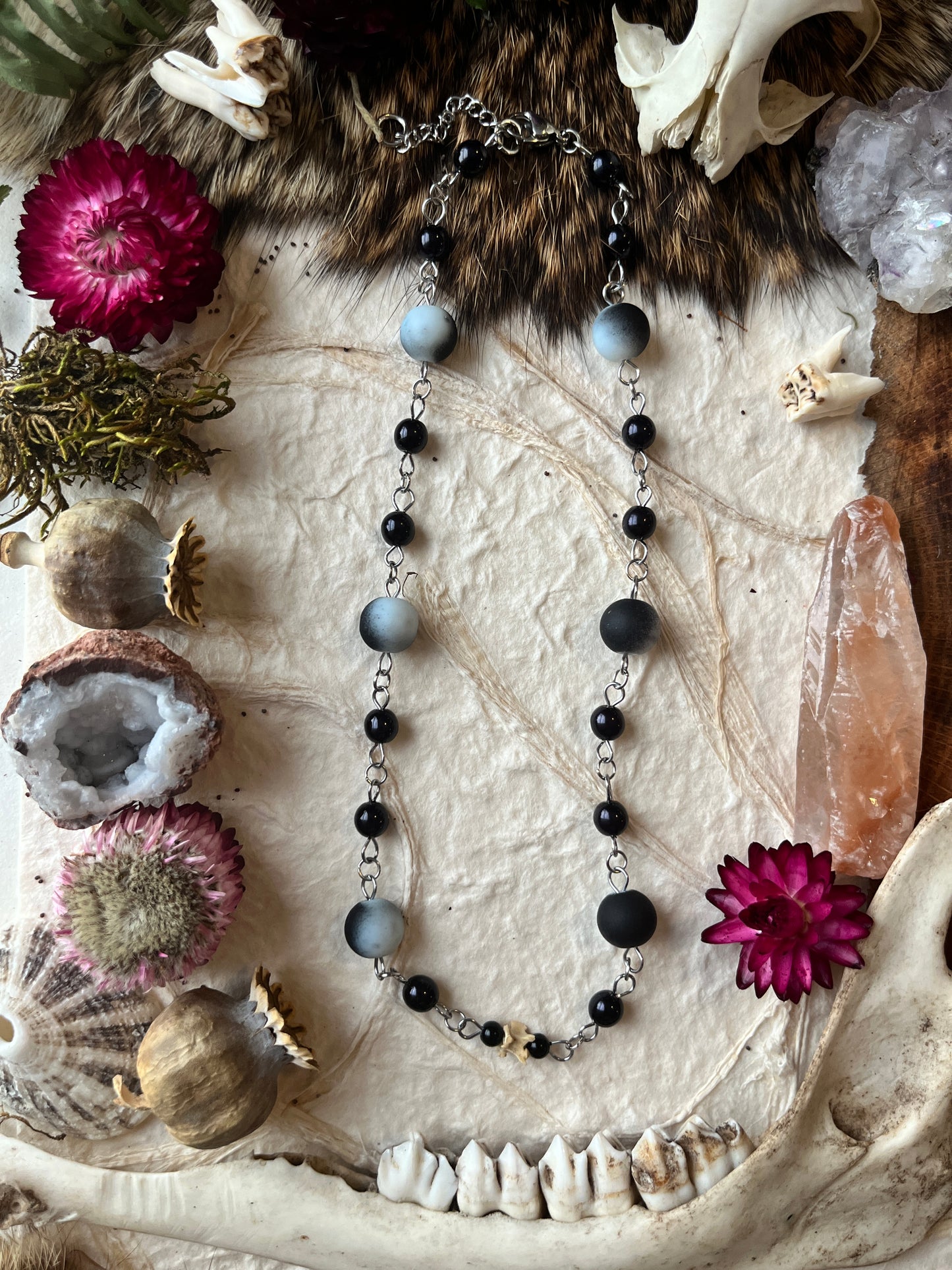 Marbled Black & White Beads Snake Vertebra Choker